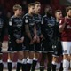 サッカーのフリーキック、“壁”のルールが変更へ　何が禁止される？ 画像