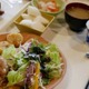 ピッチのすぐ隣で選手が食事するいわきFC。「食」について担当者に聞いてみた 画像
