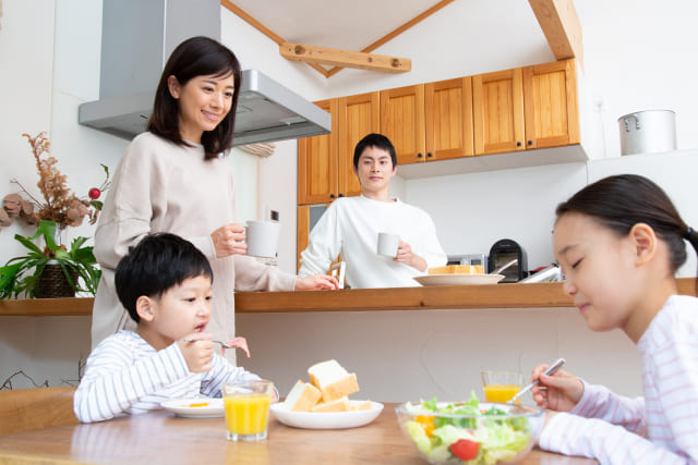 自己破産　家族　バレる