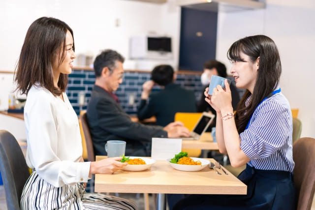 自己破産　友人　バレない